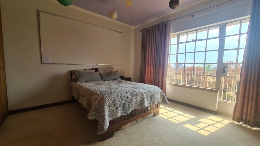 5 Bedroom Property for Sale in Wilgeboom A H North West
